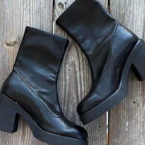 Women's Boots